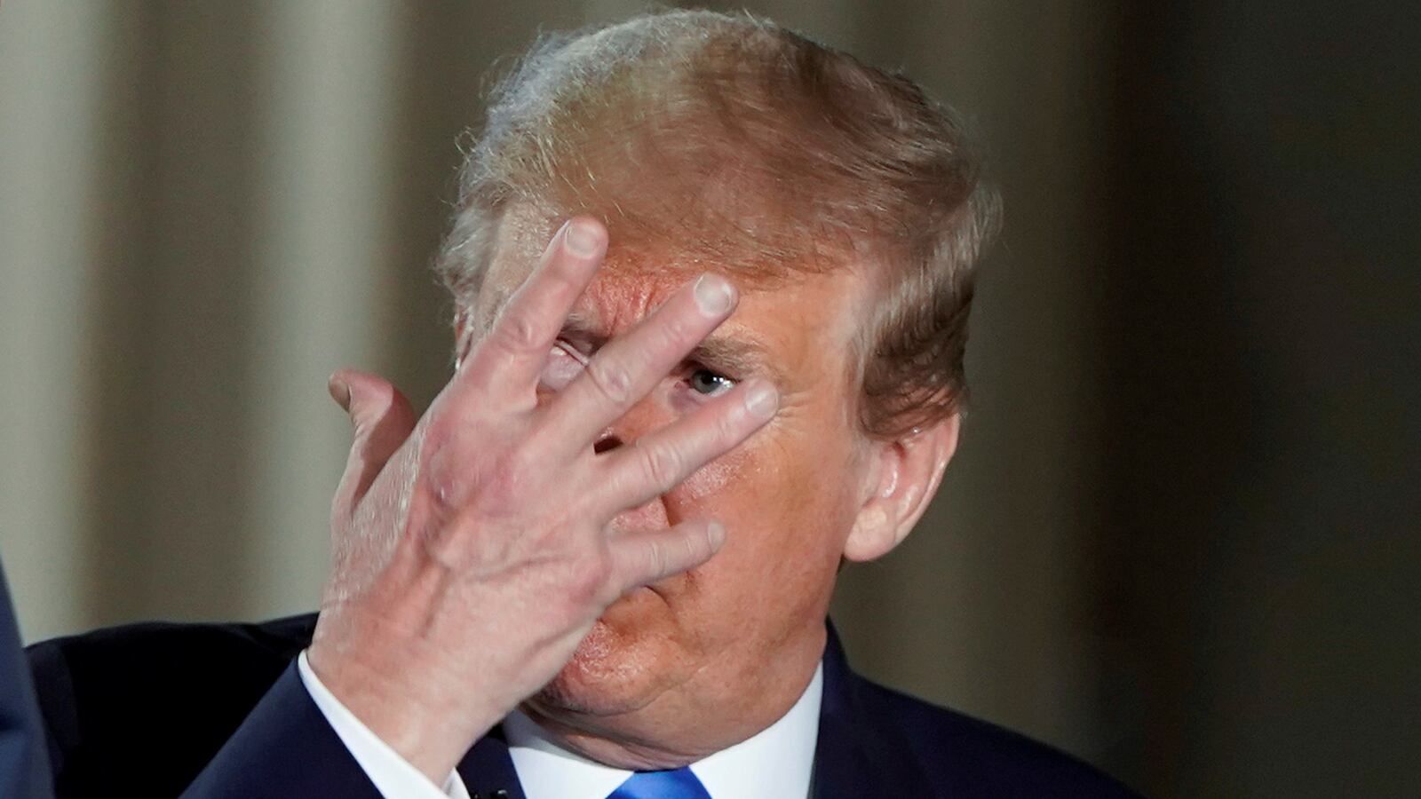 2020-05-04T000000Z_1144201782_RC2CHG9YY99N_RTRMADP_3_HEALTH-CORONAVIRUS-USA_gtkbok