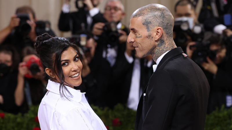 kourtney_wedding_t8su5l