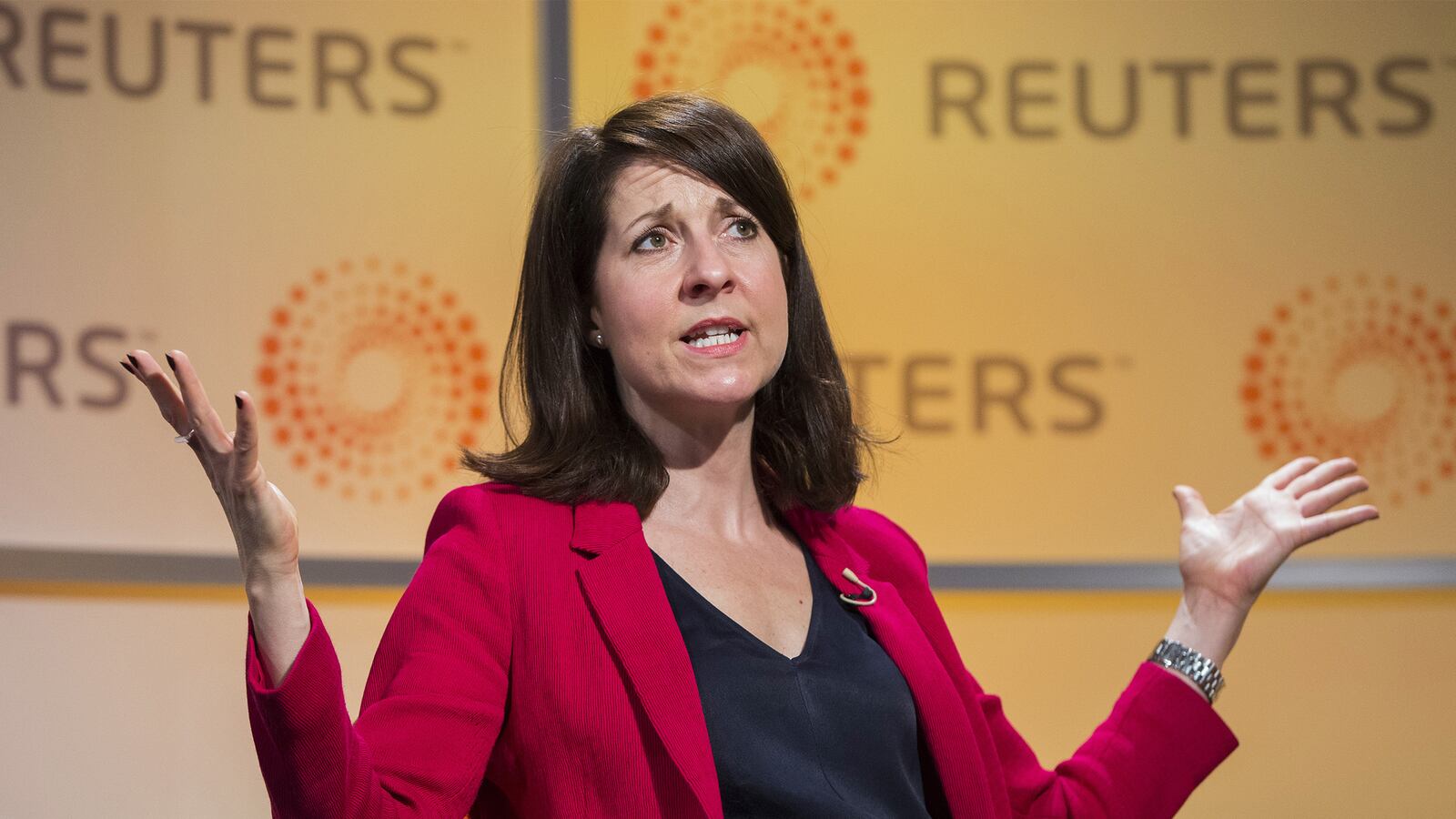 articles/2015/07/20/what-s-my-weight-f-k-off-uk-female-mp-strikes-back-against-dumb-sexism/150720-teeman-liz-kendall-tease_egrilb