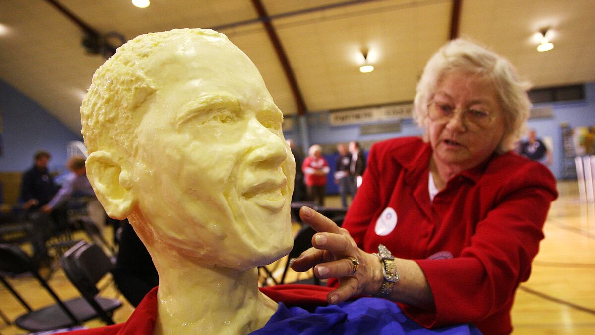 galleries/2011/06/28/norma-lyon-butter-sculptures/butter-scuplture-norma-lyon-6_s2glgs