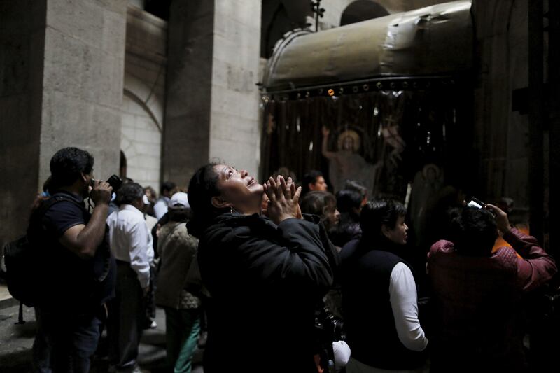 galleries/2015/04/03/holy-week-around-the-world-photos/150403-holy-04_atr9rw