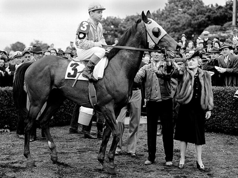 galleries/2011/05/05/top-racehorses/top-racehorses---count-fleet_zzeln1