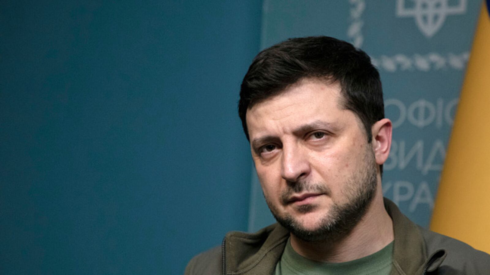 gettyimages-1238915224-594x594_dm2l1i