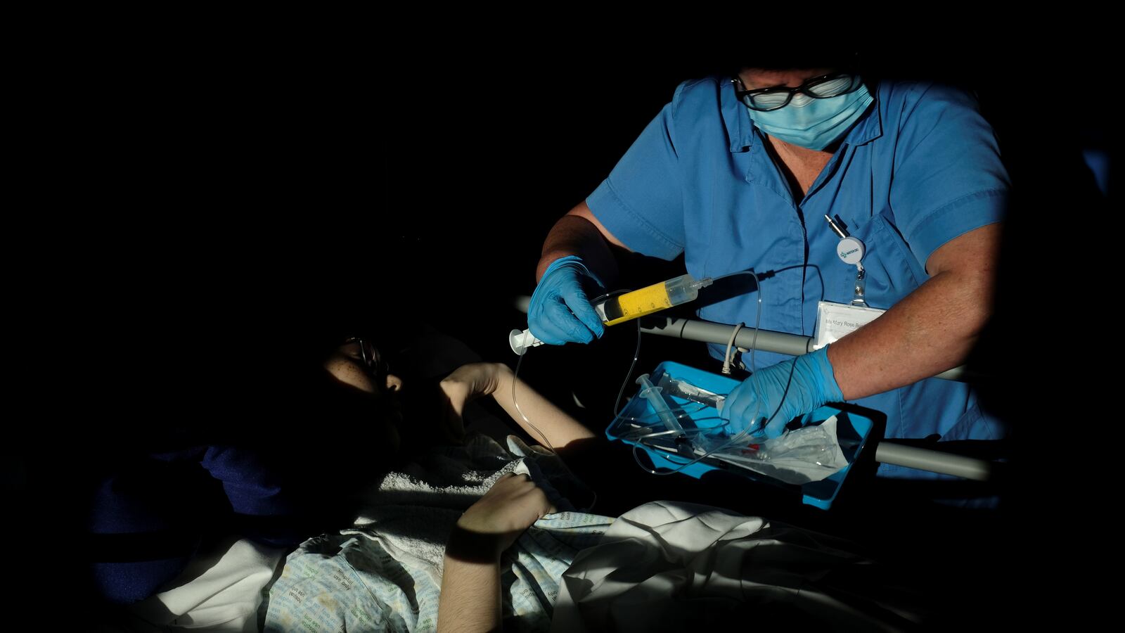 2021-04-15T100611Z_1034327648_RC2AWM970LC9_RTRMADP_3_HEALTH-CORONAVIRUS-DAUGHTER-CANCER_axrvb1