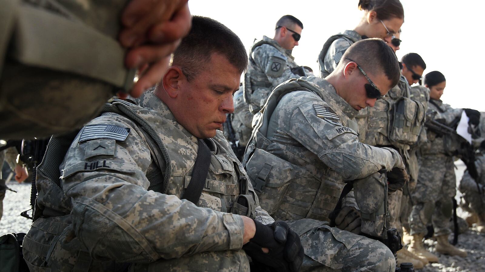 articles/2012/12/08/america-s-exhausted-army/97486228_srtieg