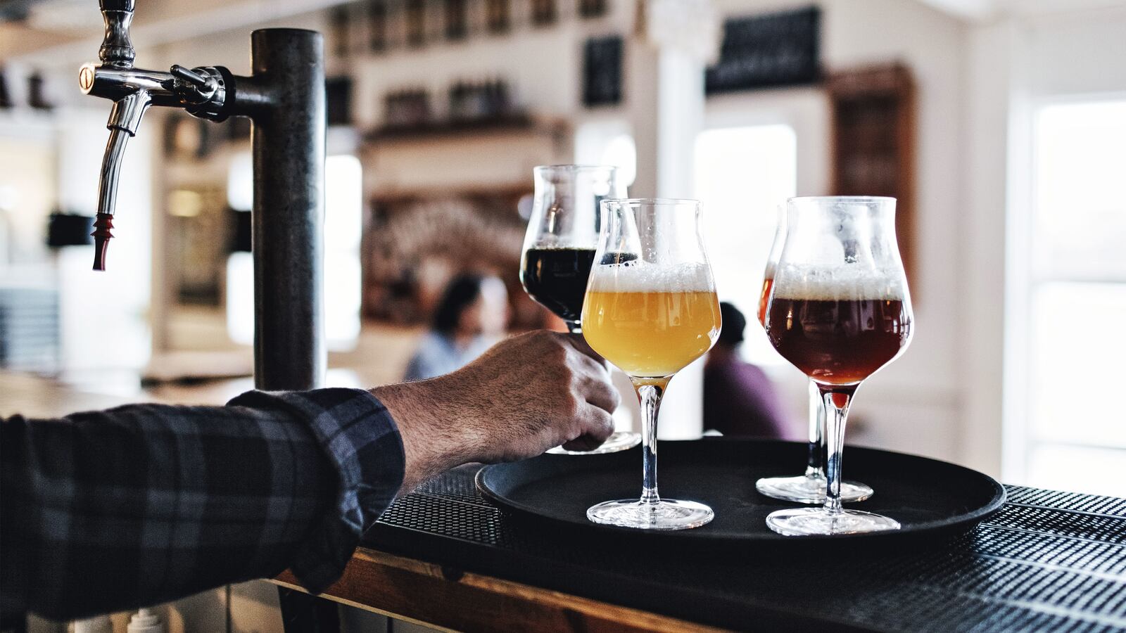 190211-rothbaum-craft-beer-tease_esbfeu