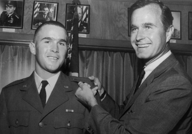 galleries/2009/06/11/george-bush-sr-s-birthday/george-bush-birthday---george-w-3_asadtx