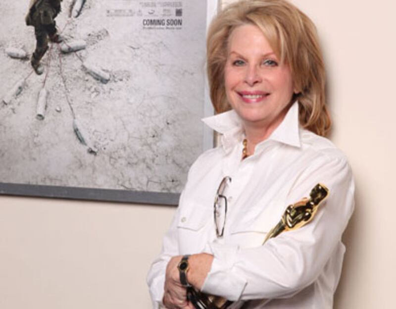 articles/2010/11/19/beverly-hills-police-chief-david-snowden-speaks-out-about-publicist-ronnie-chasen-murder/pelisek-chasen-murder_142438_zfrpip