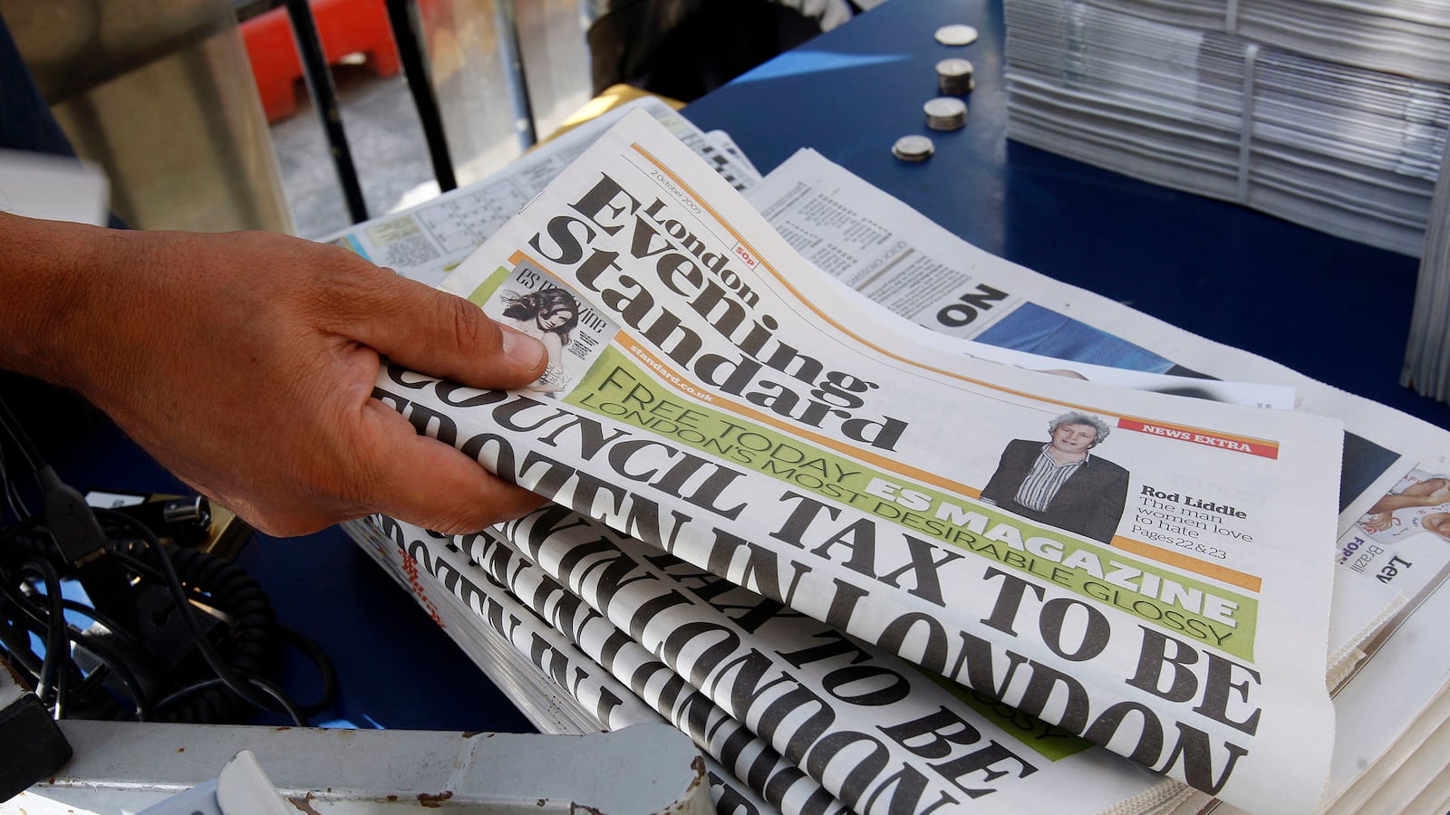 articles/2015/11/05/my-old-london-paper-sounds-like-pravda/151105-sykes-evening-standard-tease2_vti5jk