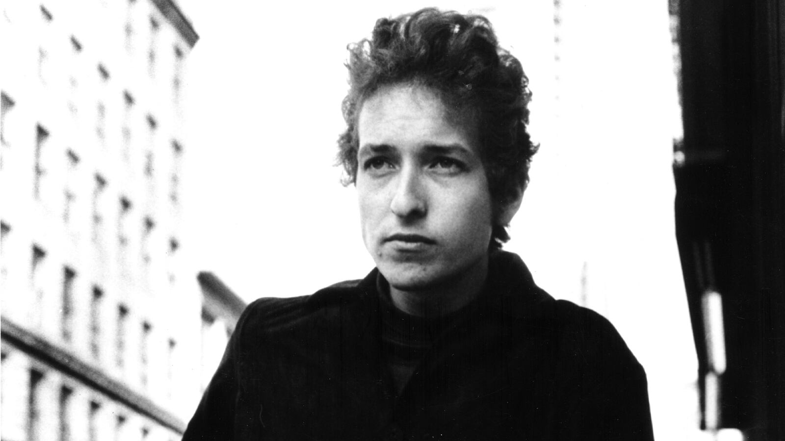 cheats/2013/12/06/bob-dylan-guitar-sets-auction-record/131203-bob-dylan-tippins-tease_rctofc