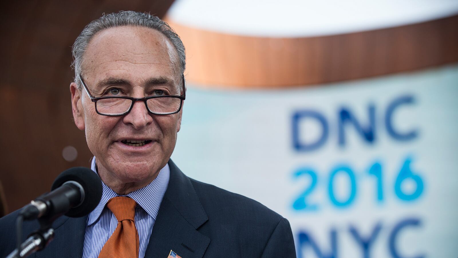 articles/2014/12/01/2016-is-no-democratic-slam-dunk/141130-green-dems-2016-tease_jjwxwa