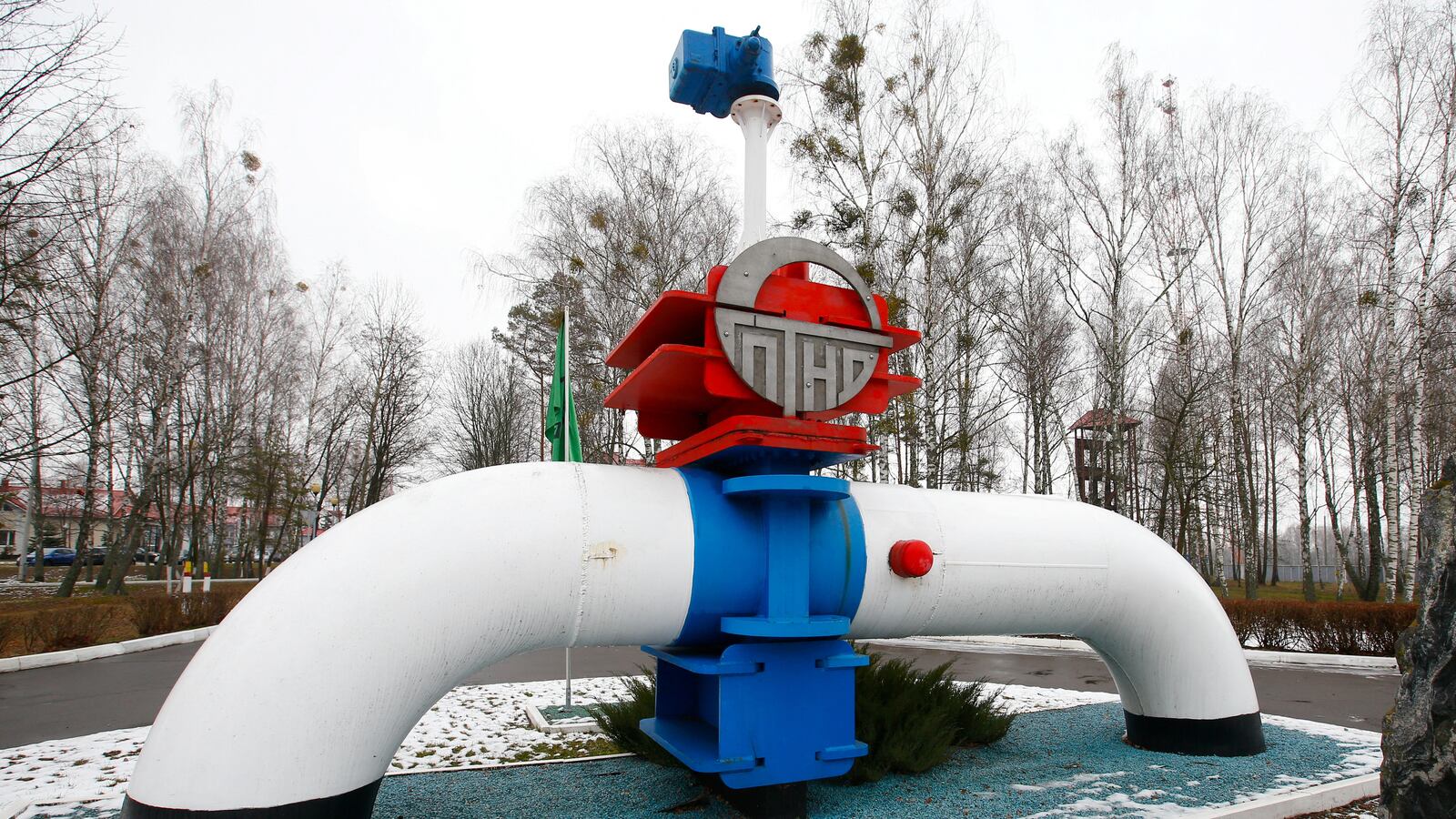 2022-10-12T070734Z_1049322106_RC2JZW9KD5MK_RTRMADP_3_UKRAINE-CRISIS-ENERGY-DRUZHBA_qteyuh