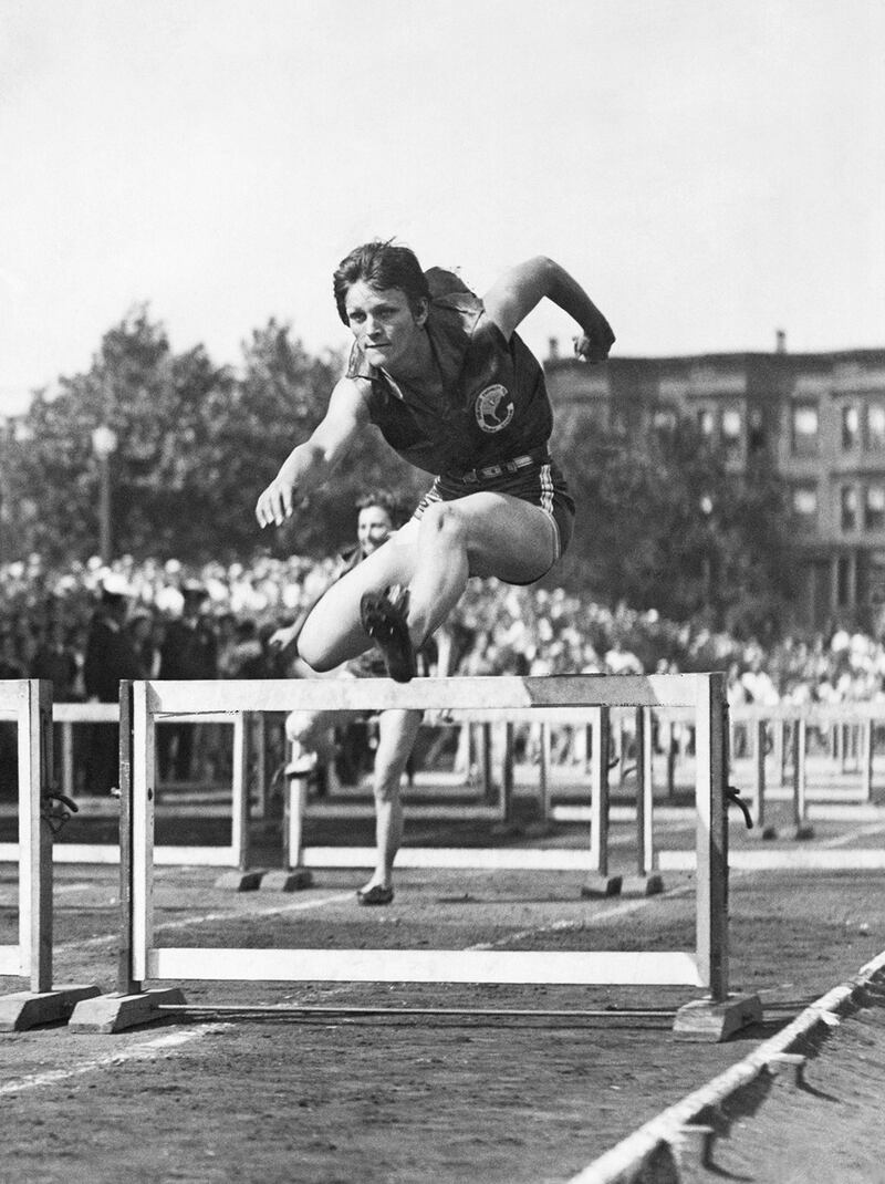 articles/2015/06/19/shove-over-mr-hamilton-our-top-10-women-for-the-new-10-bill/150618-women-on-10-08_xzehpa