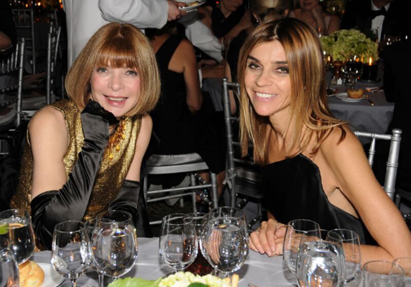 galleries/2010/12/18/carine-roitfeld/carine-roitfeld_mypjij