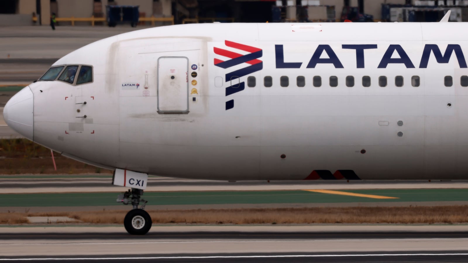 LOS ANGELES, CALIFORNIA - SEPTEMBER 19: A LATAM Airlines Boeing 767 taxis at Los Angeles International Airport after arriving from Lima on September 19, 2024 in Los Angeles, California. (Photo by Kevin Carter/Getty Images)
