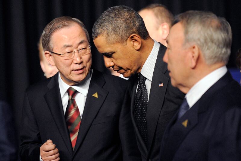 articles/2014/03/25/obama-s-nuclear-summit-aimed-to-stop-terrorists-now-putin-s-the-issue/140325-summit-dickey-dettmer-tease_bavtta