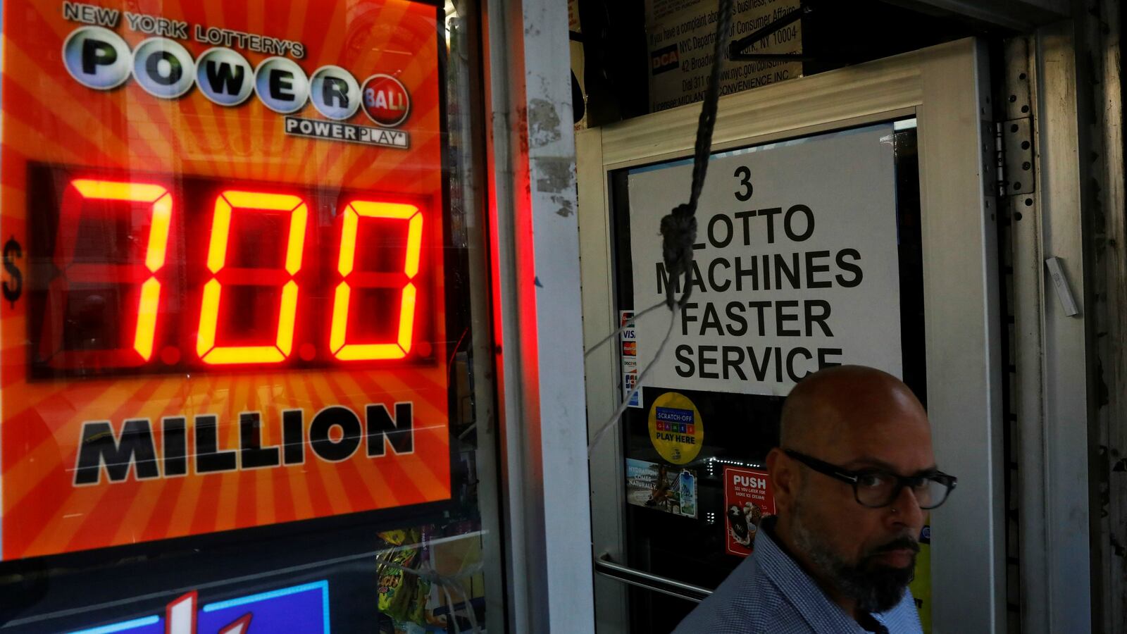 170823-powerball-winner-massachusetts-cheat_sjxdu2