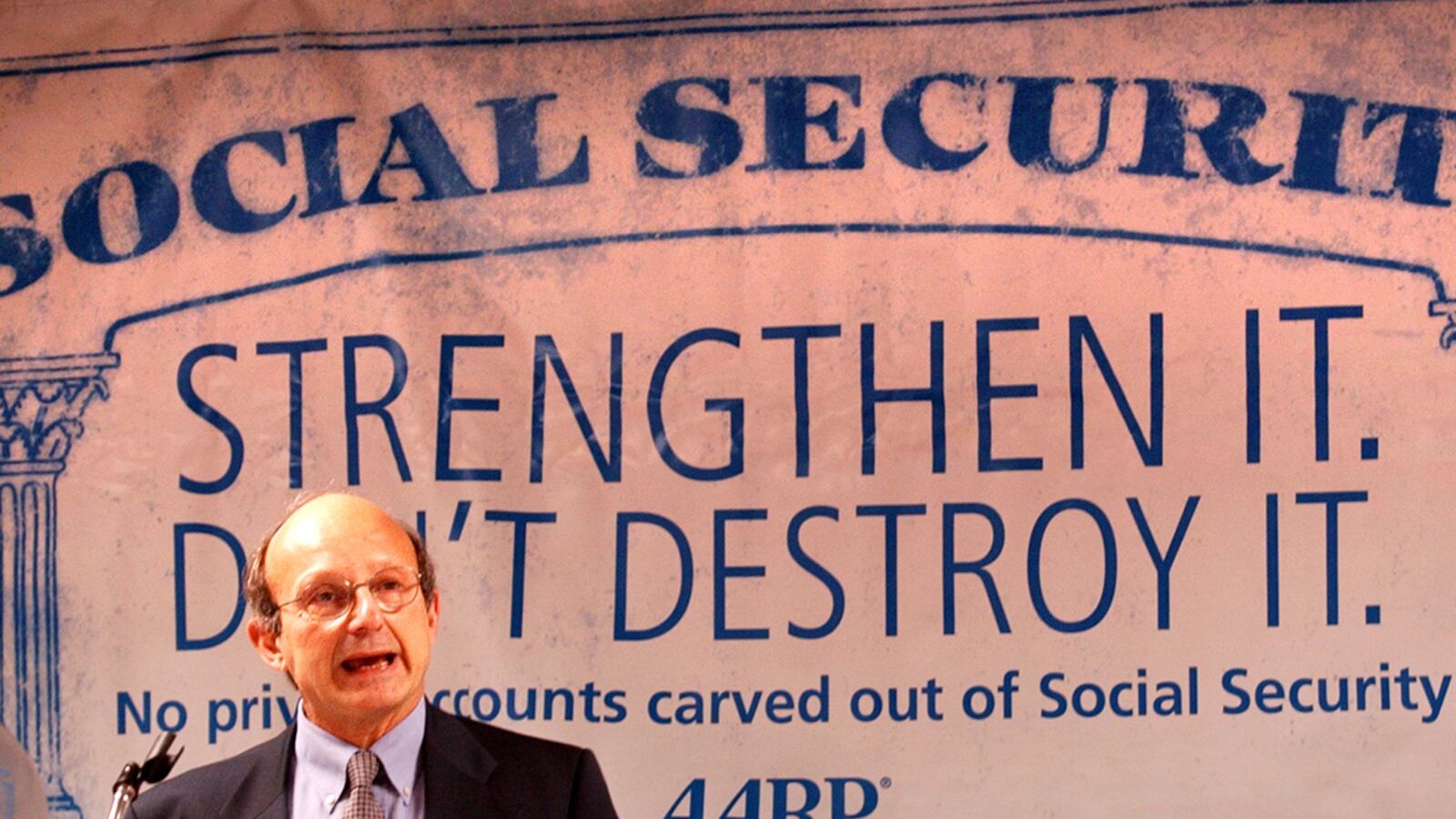 cheats/2011/06/17/aarp-open-to-social-security-cuts/aarp-cheat_uuaryb