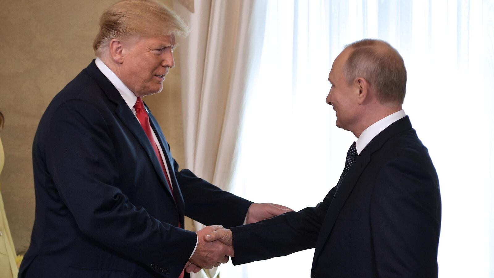 180716-putin-trump-cheat_mk4rty