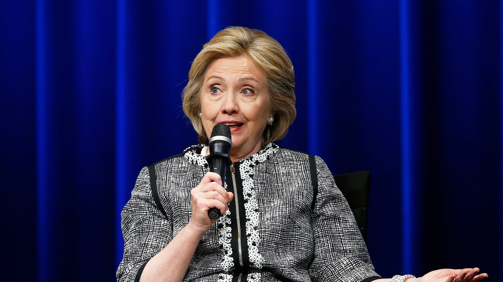 articles/2014/05/15/hillary-clinton-celebrates-the-iran-sanctions-that-her-state-department-tried-to-stop/140515-hillary-iran-rogin-tease_durpuv