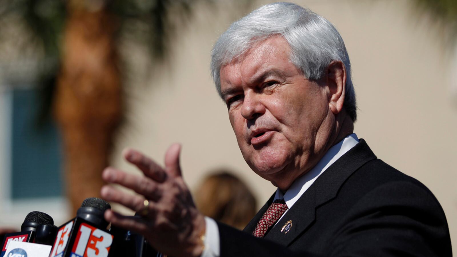 cheats/2012/01/29/newt-not-over-until-gop-convention/newt-florida-campaign-batchelor_t1gmra