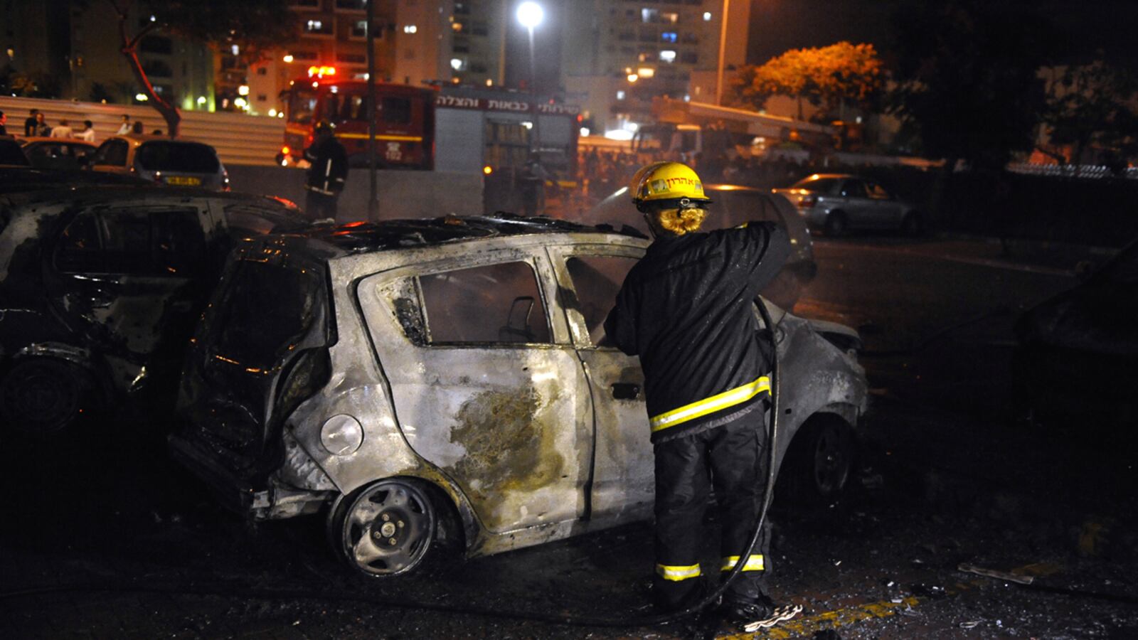 cheats/2011/10/30/gaza-halts-rocket-attacks/gaza-israel-palestine-rockets-truce-cs_gfdey9