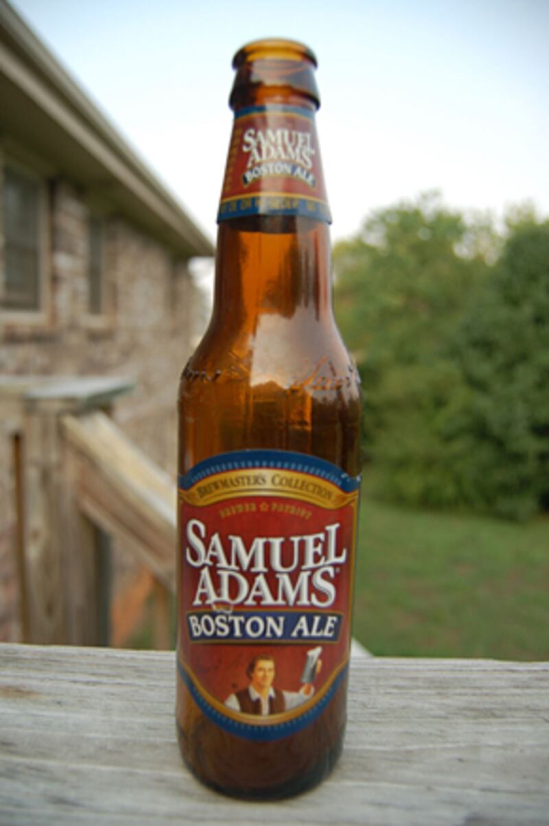 galleries/2010/10/12/the-50-most-fattening-beers/beer---sam-adams-boston-ale_oyuhpr