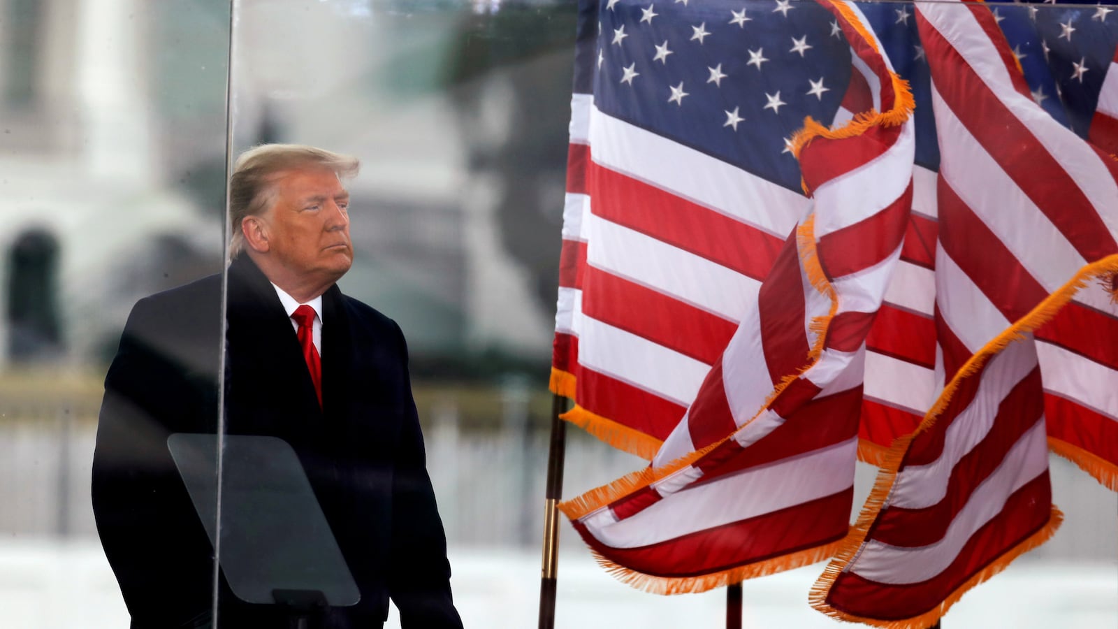 2021-02-04T195335Z_1445878849_RC2VLL90DCXE_RTRMADP_3_USA-TRUMP-SAGE_pihbhp