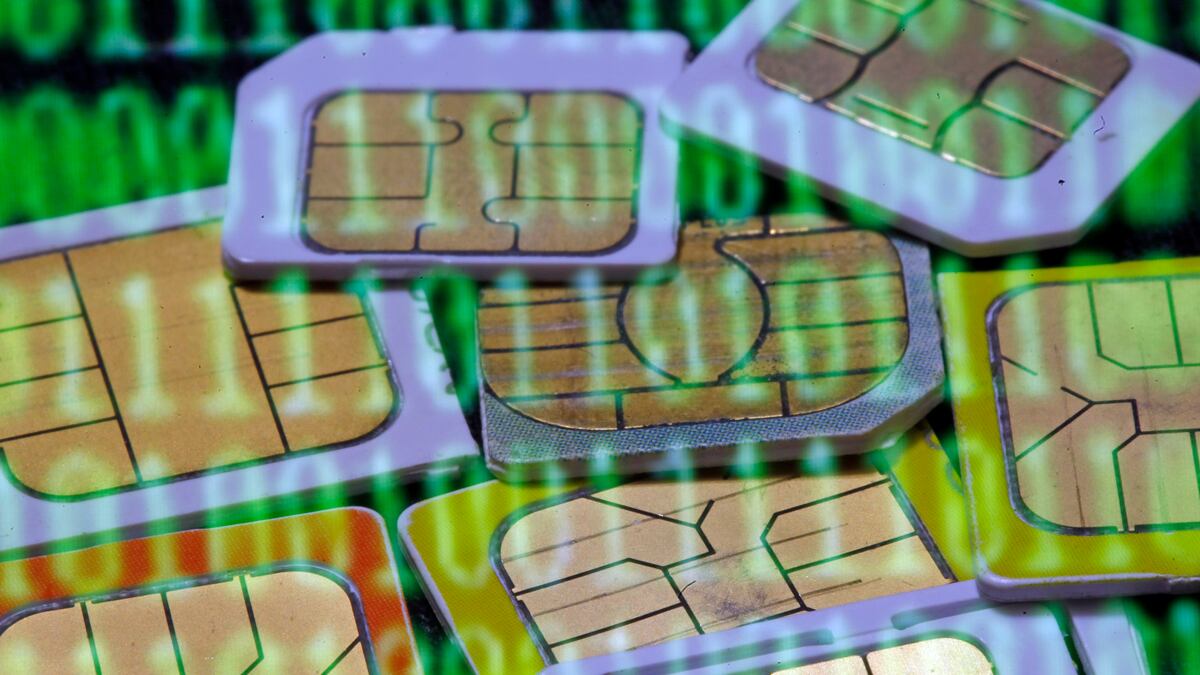 cheats/2016/08/03/fbi-delayed-warning-dnc-of-russian-hacks/160803-hacking-cheat_iii79y