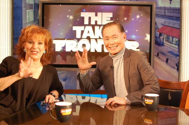 galleries/2013/01/27/alicia-keys-sofia-vergara-more-celebrity-twitter-pictures-photos/130124-takei-twitpics_epfs35