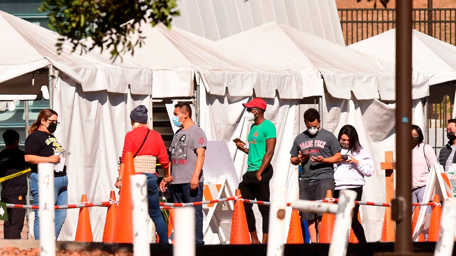 GettyImages-1229658909_w4gegt