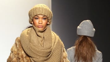 galleries/2010/09/03/fall-fashion-preview/fall-fashion-preview---camel_d5lu7t