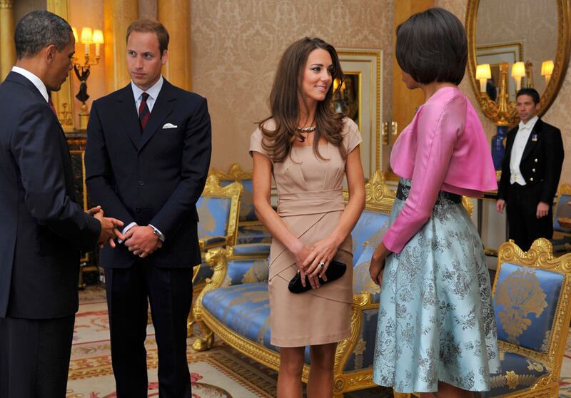 galleries/2010/12/10/kate-middleton-lookbook/white-house-obamas-kate-middleton-lookbook-gallery_dxqtlk