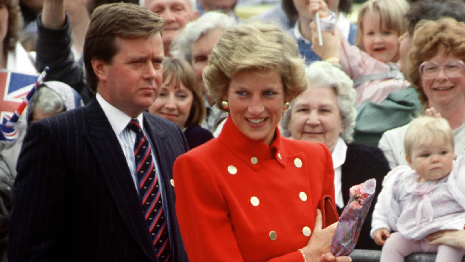 articles/2016/08/13/he-was-princess-di-s-bodyguard/160812-sykes-ken-wharfe-tease_mpl73u