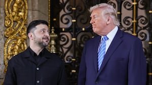 PALM BEACH, FLORIDA - DECEMBER 28: (EDITOR'S NOTE: Alternate crop) U.S. President Donald Trump greets Ukrainian President Volodymyr Zelensky at his Mar-a-Lago club on December 28, 2025 in Palm Beach, Florida. Trump invited Zelensky to his private club to work on the U.S.-proposed peace plan to end the war in Ukraine, as the conflict approaches four years since the sudden full-scale invasion by Russia on February 24, 2022. (Photo by Joe Raedle/Getty Images)