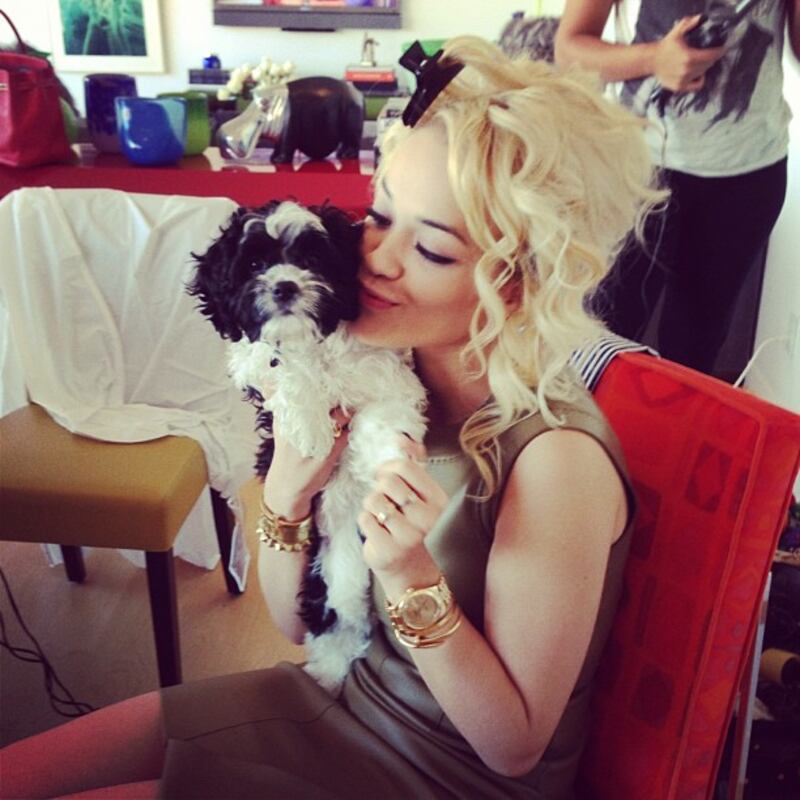 galleries/2012/10/20/kate-spade-tyra-banks-more-fashion-instagrams-photos/wes_rrb5lk