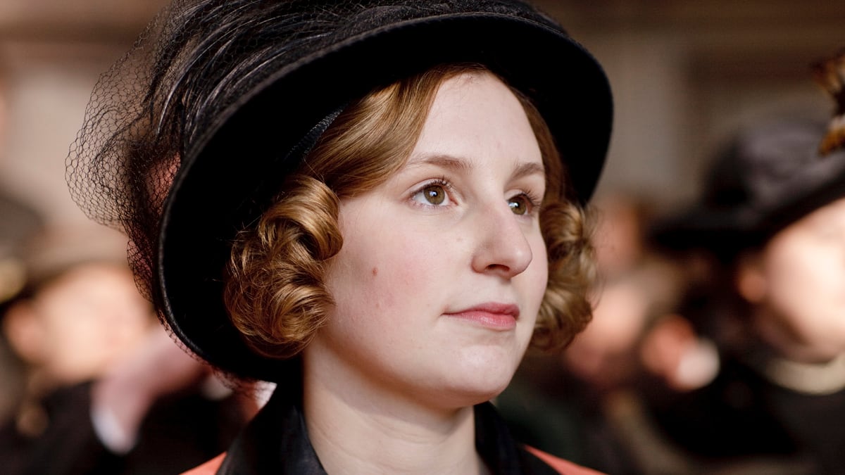 cheats/2013/01/07/lady-edith-has-googly-eyes/downtown-abbey-5-edith_iod8om