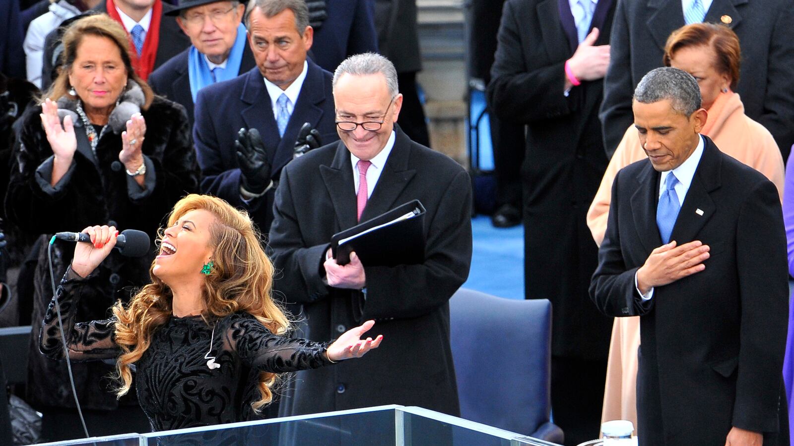 cheats/2013/01/23/beyonc-lip-syncing-reports-conflict/130121-beyonce-singing-inauguration_qgxc3x