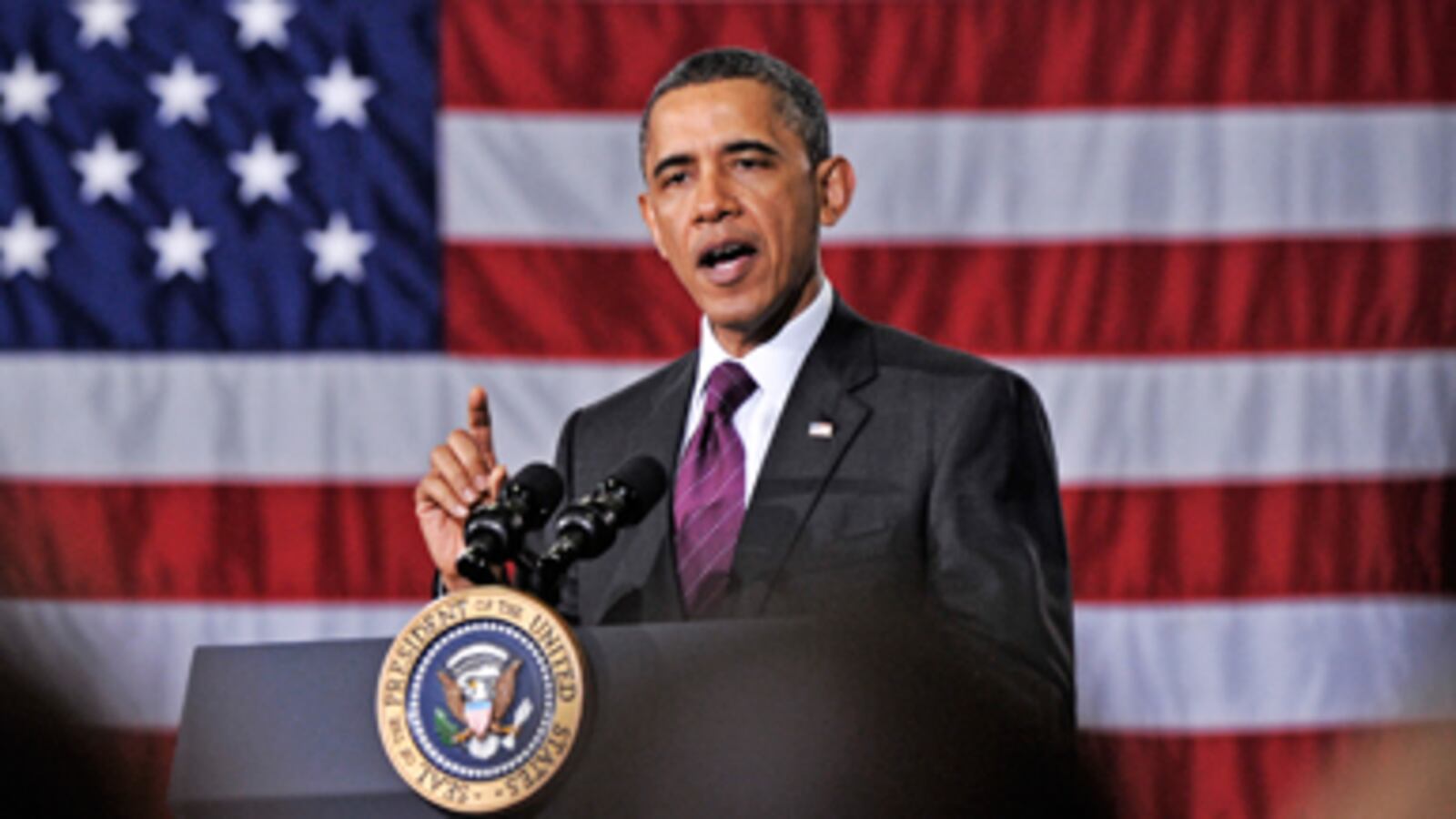 cheats/2011/04/26/ezra-klein-obama-is-a-moderate-republican/obama-facebook-livestream_174612_hwigg1