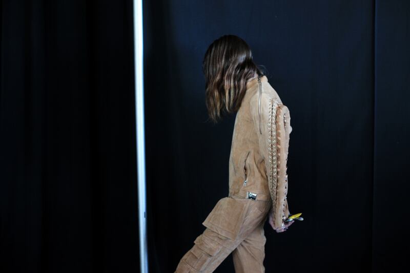 galleries/2014/02/10/backstage-at-hood-by-air-new-york-fashion-week-2014-photos/gal-hoodbyair-02_ayram5