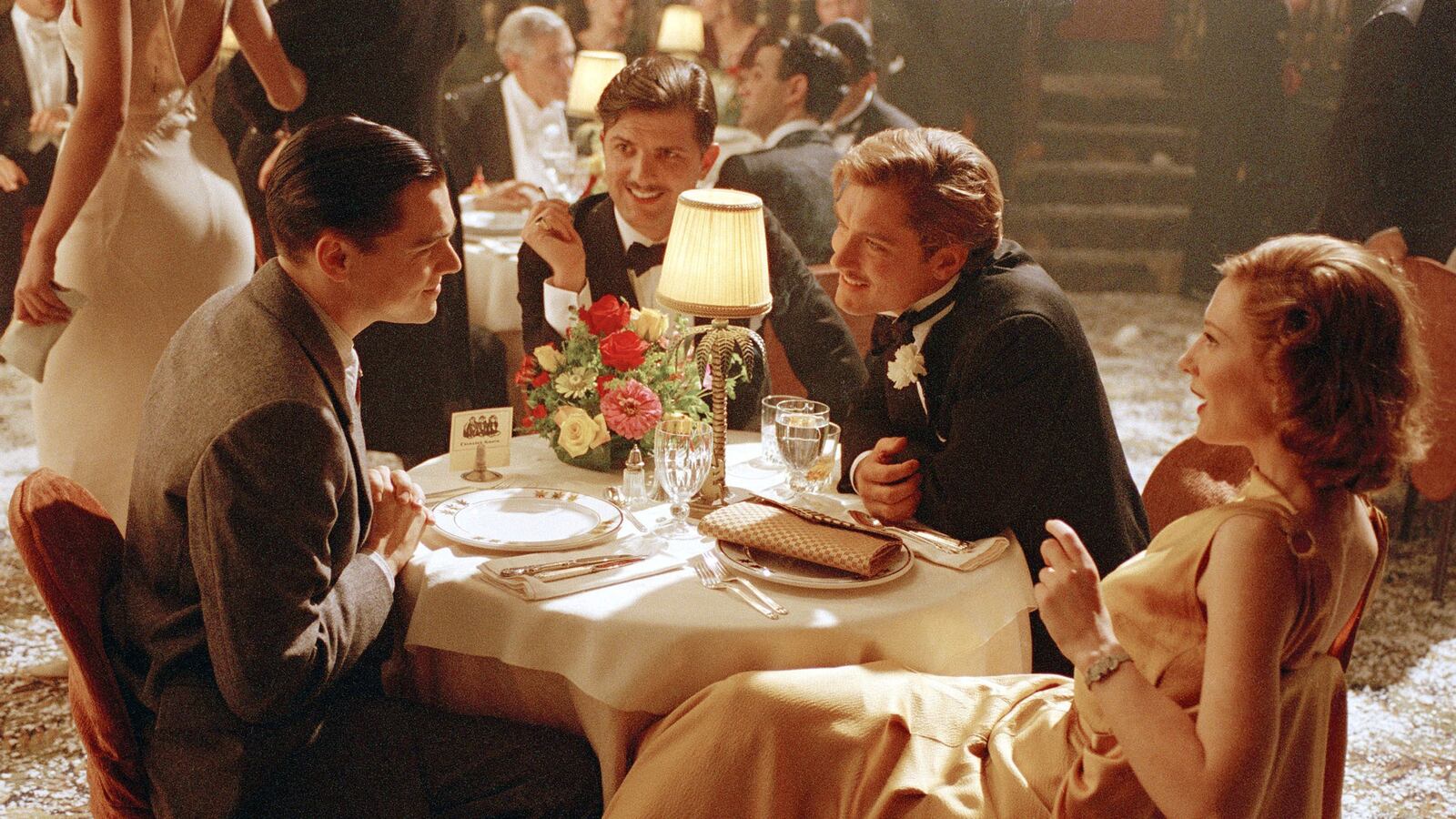 articles/2016/02/27/the-oscar-for-best-l-a-bar-goes-to/160226-rothbaum-drinking-tease_zpzlm9