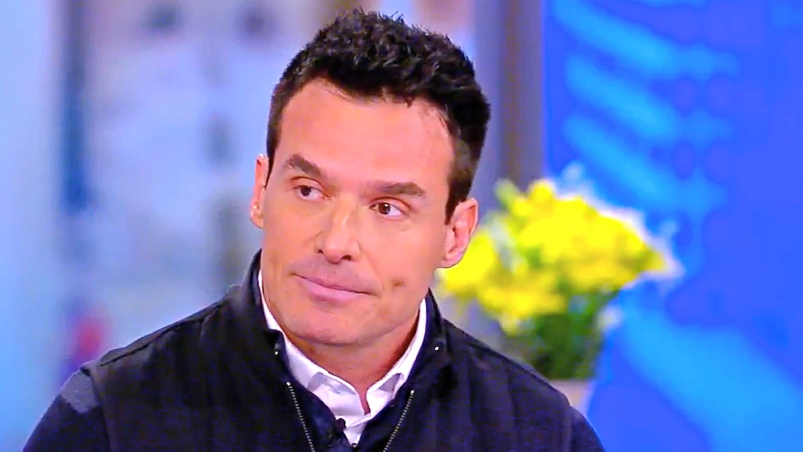 180208-sabato-express-tease_qfwrpp