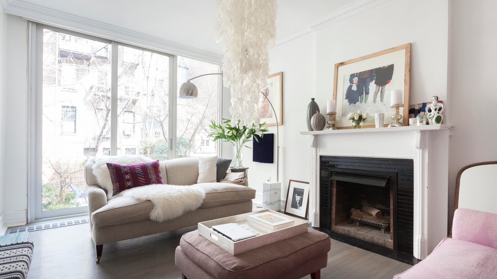 galleries/2014/05/16/omg-i-want-this-house-upper-east-side-photos/140515-omg-house-ues-9_wy8lau