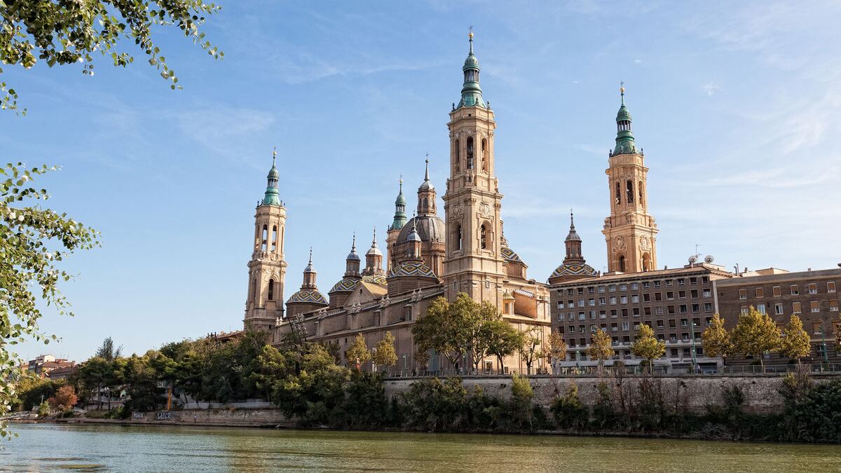 111722-richardson-zaragoza-hero_f4fklp