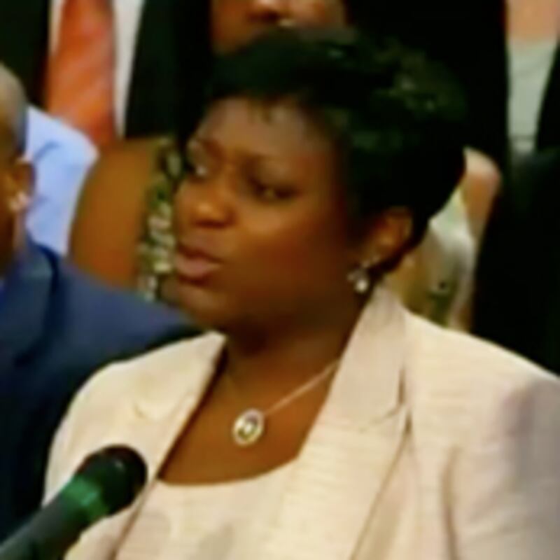 articles/2010/09/21/velma-hart-obama-supporter-taken-in-by-her-own-illusions/varadarajan-velma-hart_128353_jwyz3q