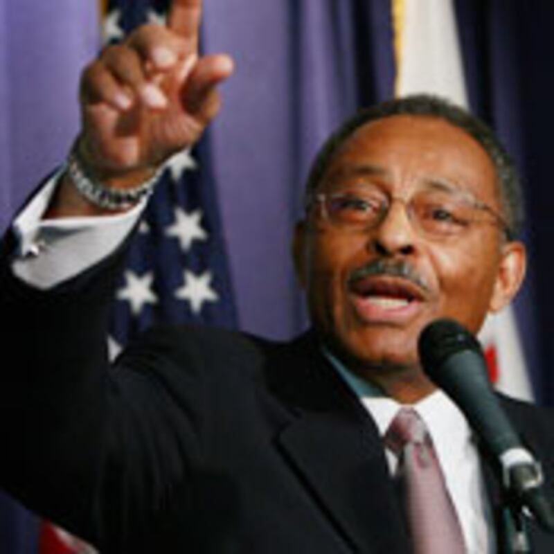 articles/2009/01/06/to-seat-or-not-to-seat/jacoburris_9633_uuxuuz