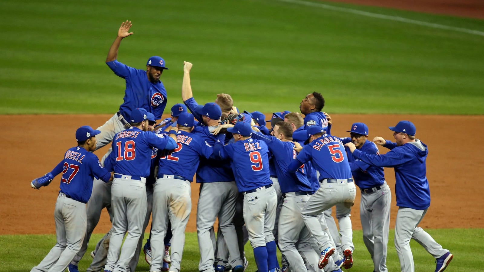 cheats/2017/01/12/chicago-cubs-to-avoid-trump-white-house-visit/170112-cubs-obama-world-series-cheat_qi9isx