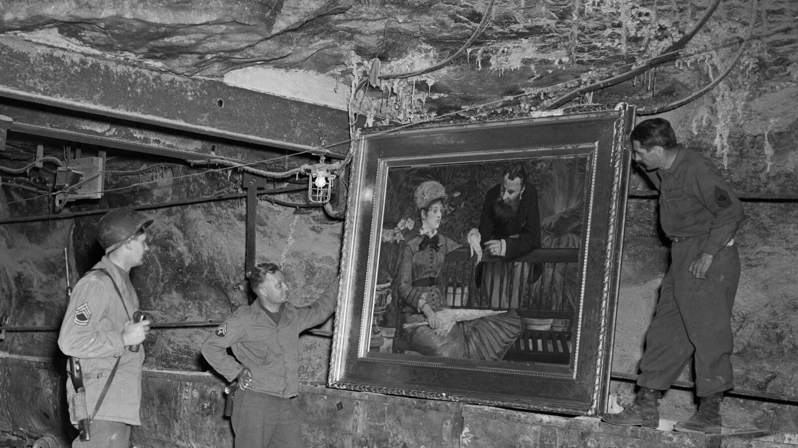 cheats/2014/02/13/germany-pursuing-nazi-looted-art/140213-nazi-art-cheat_gzslhm