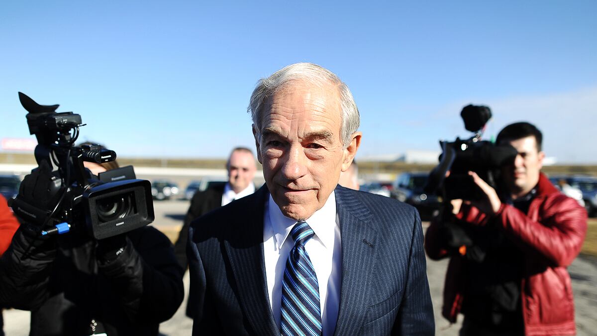 cheats/2011/12/30/ron-paul-going-home-for-new-year-s/paul-power-only-helps-obama-medved_ksnx3e