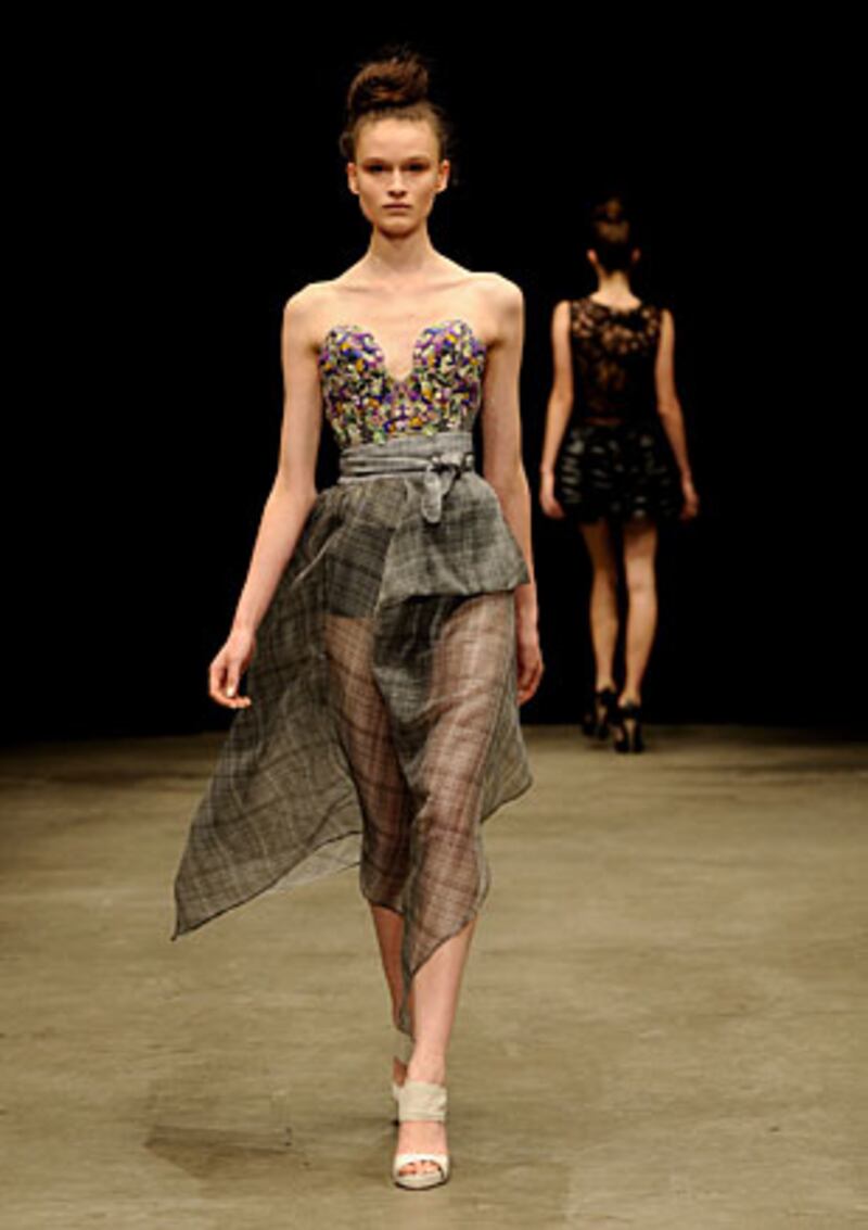 galleries/2009/04/28/australia-fashion-week/australia-fashion-week-10_nbmg47